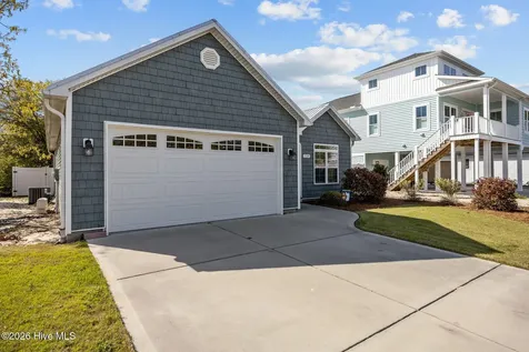 129 NW 11th Street Oak Island NC 28465