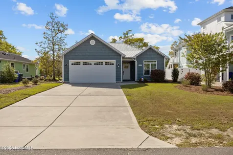 129 NW 11th Street Oak Island NC 28465