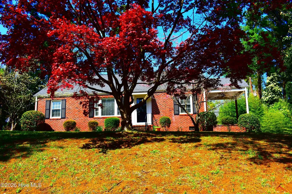 610 Trinity Drive W Wilson NC 27893