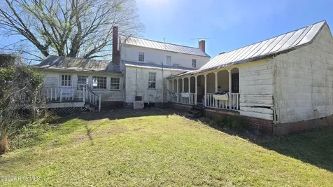 2083 Harvey Point Road Hertford NC 27944