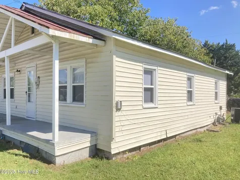 310 Jones Street New Bern NC 28562