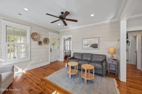 4 Back Cove Circle Oriental NC 28571