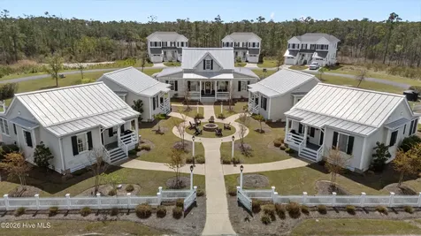 4 Back Cove Circle Oriental NC 28571