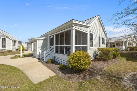 4 Back Cove Circle Oriental NC 28571