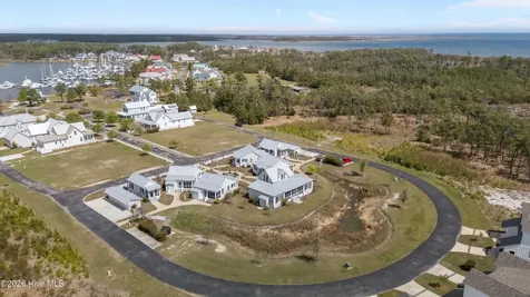 4 Back Cove Circle Oriental NC 28571