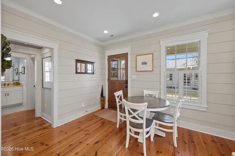 4 Back Cove Circle Oriental NC 28571