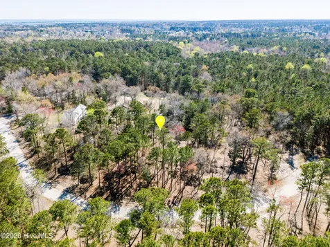 L2 Crystal Court Hampstead NC 28443