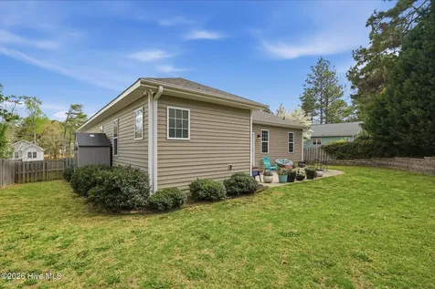 11 Barkley Lane Pinehurst NC 28374