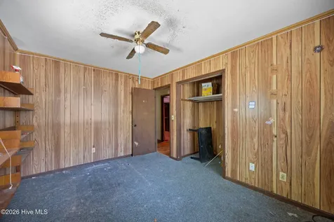 390 Old Winberry Road Newport NC 28570