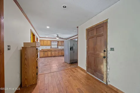 390 Old Winberry Road Newport NC 28570