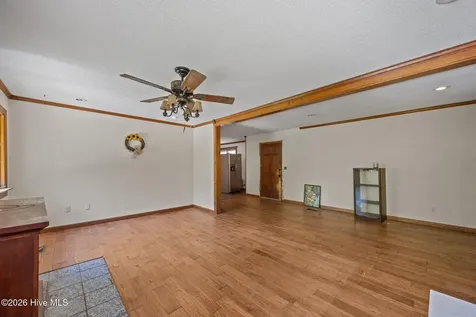 390 Old Winberry Road Newport NC 28570