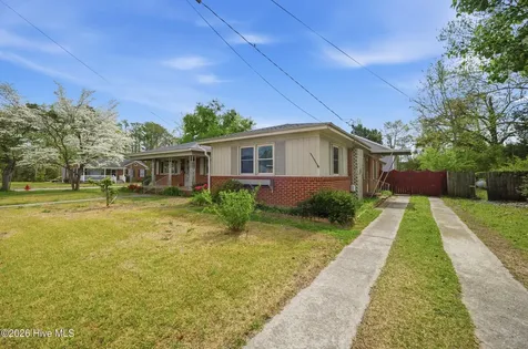 206 Hiland Park Avenue Hertford NC 27944