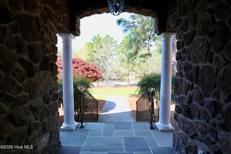 129 Beacon Ridge Drive West End NC 27376
