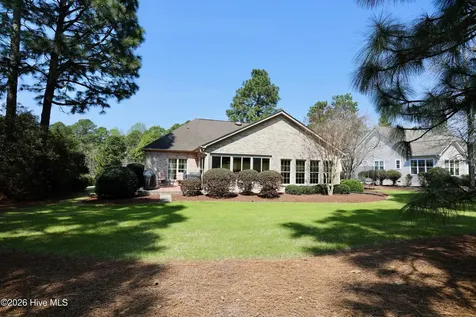 129 Beacon Ridge Drive West End NC 27376