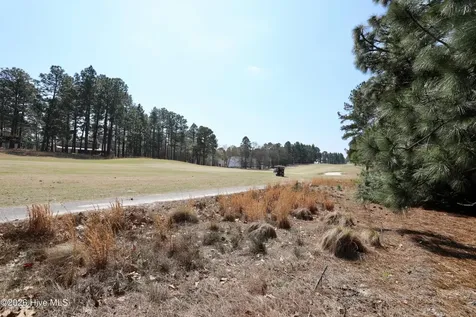 129 Beacon Ridge Drive West End NC 27376