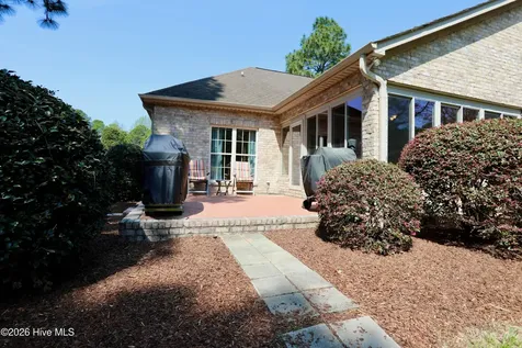 129 Beacon Ridge Drive West End NC 27376