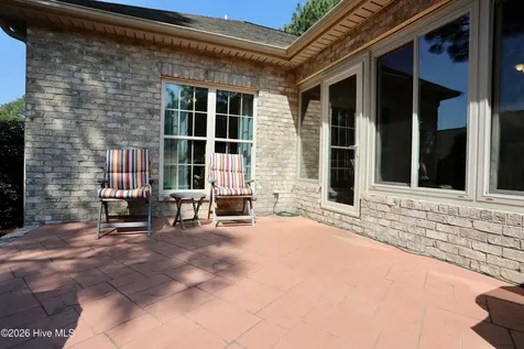 129 Beacon Ridge Drive West End NC 27376