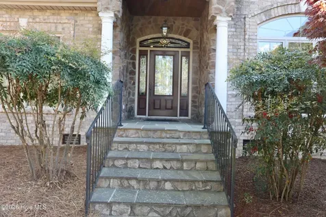 129 Beacon Ridge Drive West End NC 27376