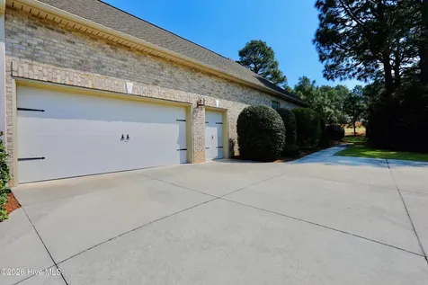 129 Beacon Ridge Drive West End NC 27376