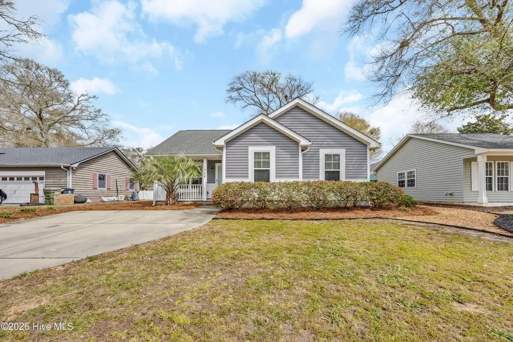 134 NW 17th Street Oak Island NC 28465