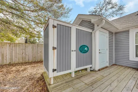 134 NW 17th Street Oak Island NC 28465
