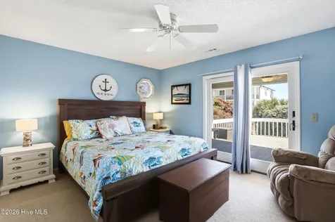 315 Brunswick Avenue W Holden Beach NC 28462