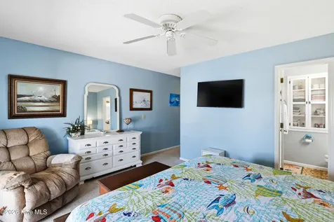 315 Brunswick Avenue W Holden Beach NC 28462
