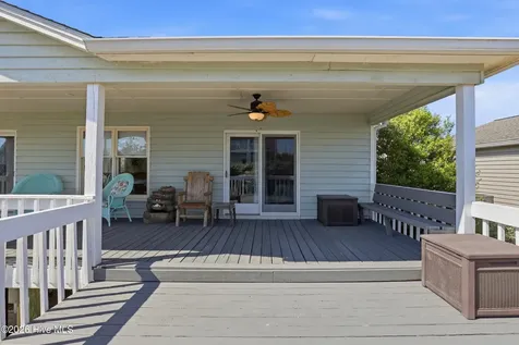 315 Brunswick Avenue W Holden Beach NC 28462