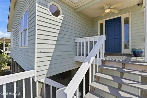 315 Brunswick Avenue W Holden Beach NC 28462