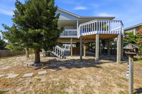 315 Brunswick Avenue W Holden Beach NC 28462