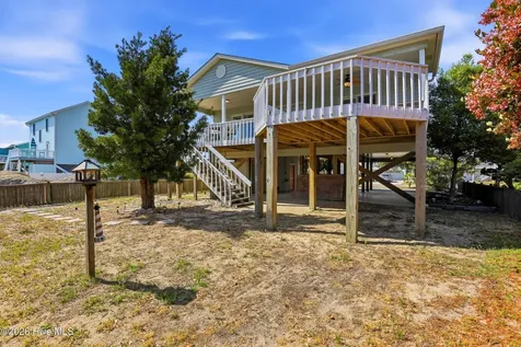 315 Brunswick Avenue W Holden Beach NC 28462