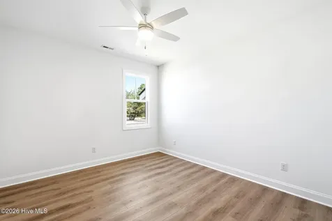 141 NE 39th Street Oak Island NC 28465