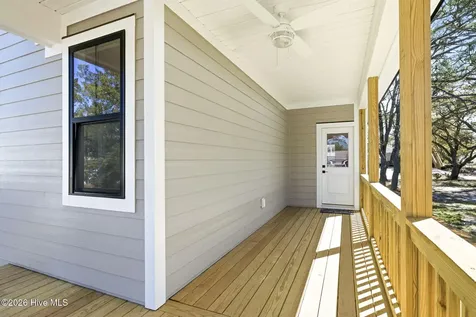 141 NE 39th Street Oak Island NC 28465