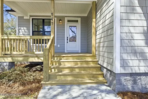 141 NE 39th Street Oak Island NC 28465