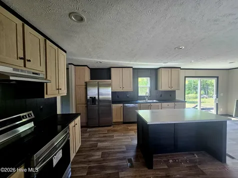 109 Mockingbird Lane Holly Ridge NC 28445