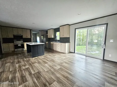 109 Mockingbird Lane Holly Ridge NC 28445