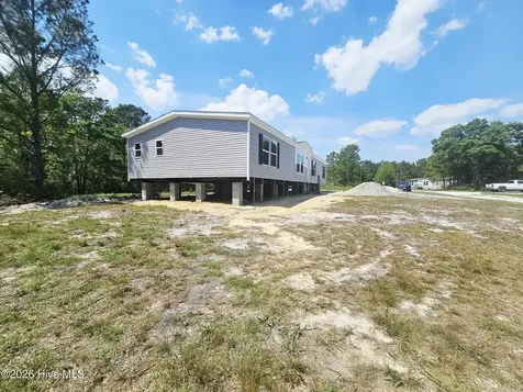 109 Mockingbird Lane Holly Ridge NC 28445