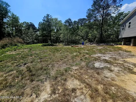 109 Mockingbird Lane Holly Ridge NC 28445