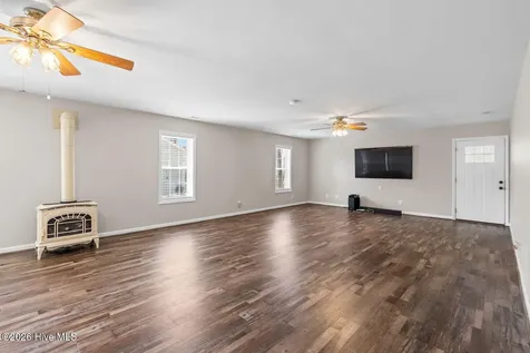 112 SE 12th Street Oak Island NC 28465