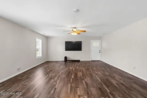 112 SE 12th Street Oak Island NC 28465
