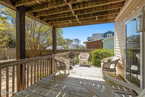 112 SE 12th Street Oak Island NC 28465