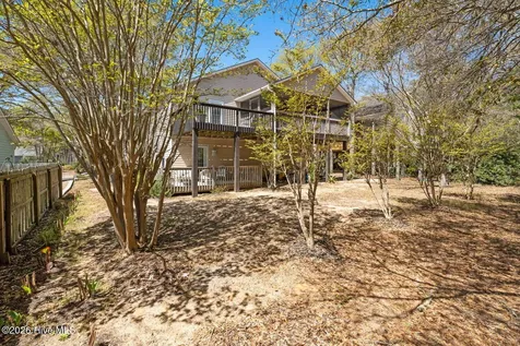 112 SE 12th Street Oak Island NC 28465