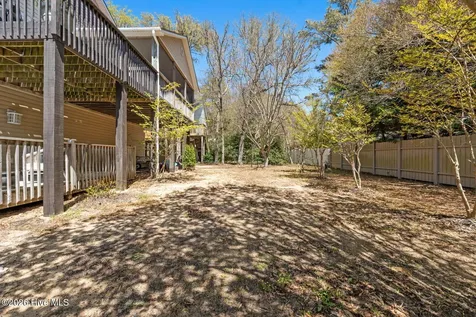112 SE 12th Street Oak Island NC 28465