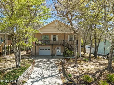 112 SE 12th Street Oak Island NC 28465
