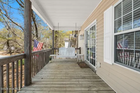 112 SE 12th Street Oak Island NC 28465