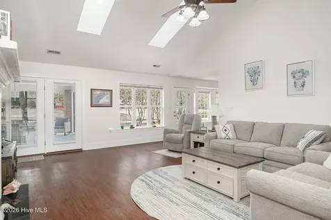 138 Candlewood Drive Wallace NC 28466