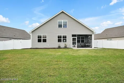 1905 Bards Drive SE Bolivia NC 28422