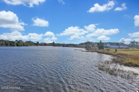 1905 Bards Drive SE Bolivia NC 28422