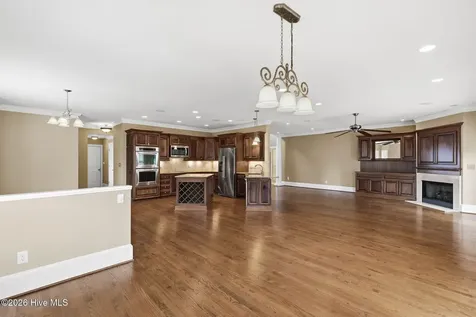 307 Jarret Bay Court SE Bolivia NC 28422