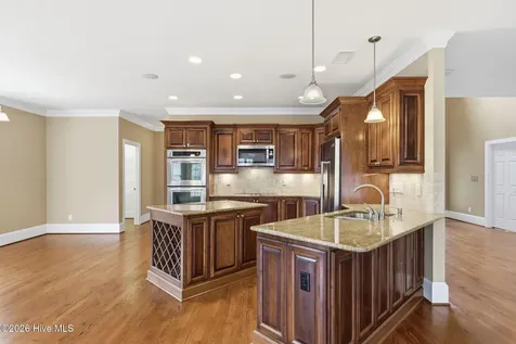 307 Jarret Bay Court SE Bolivia NC 28422
